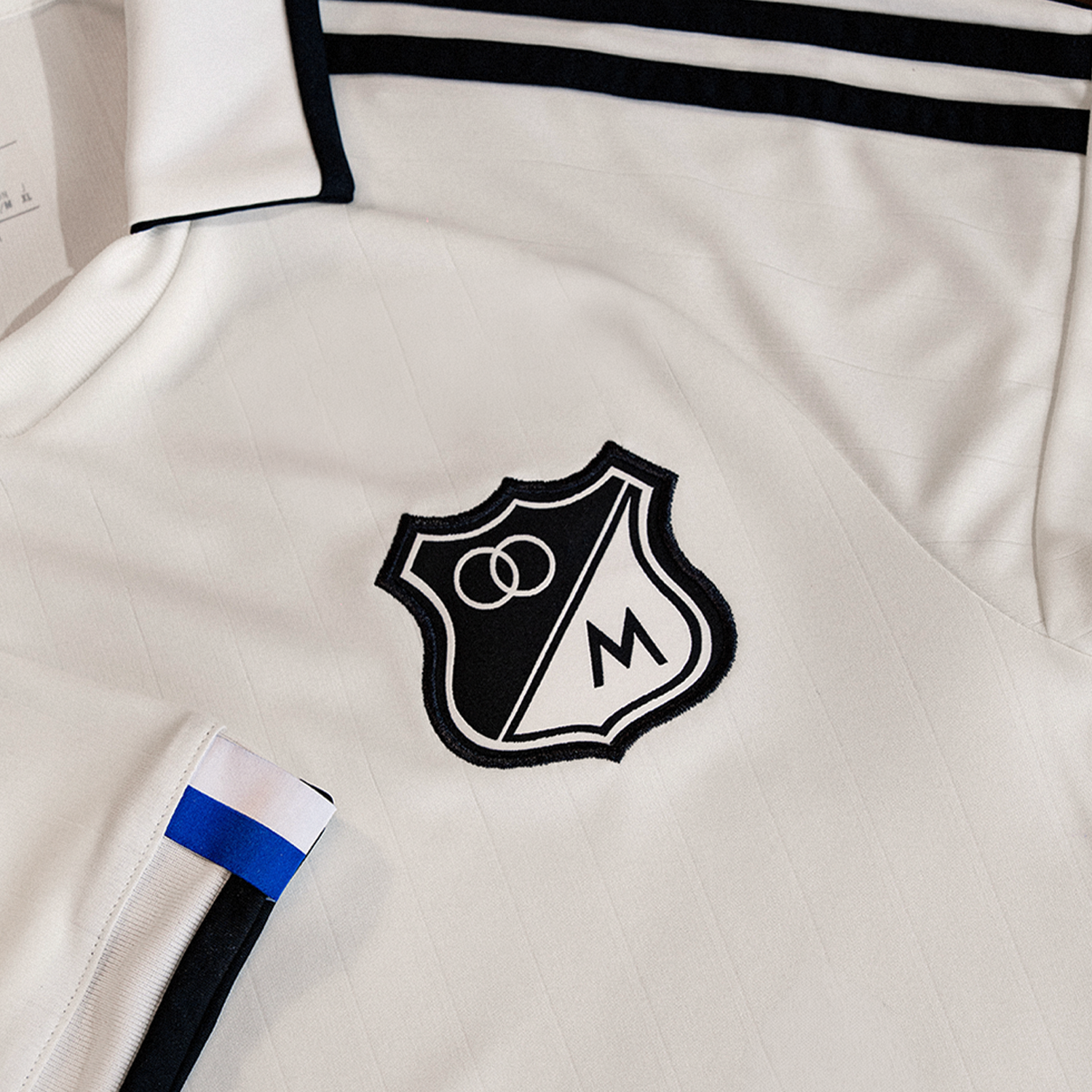 Tercera Camiseta Hombre Adidas 2026