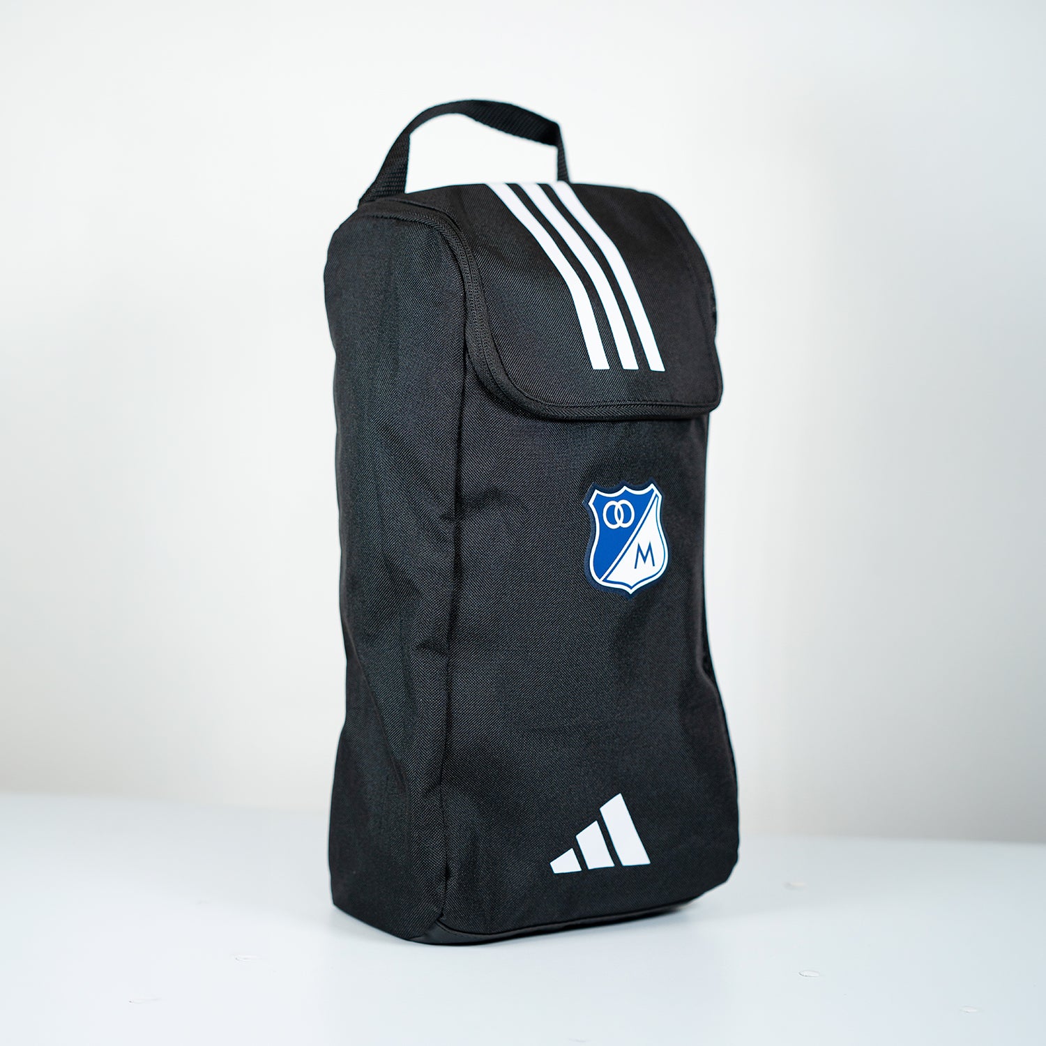 Porta Guayos Adidas 2026