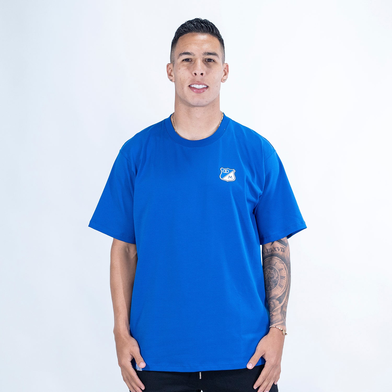#AZUL_REY