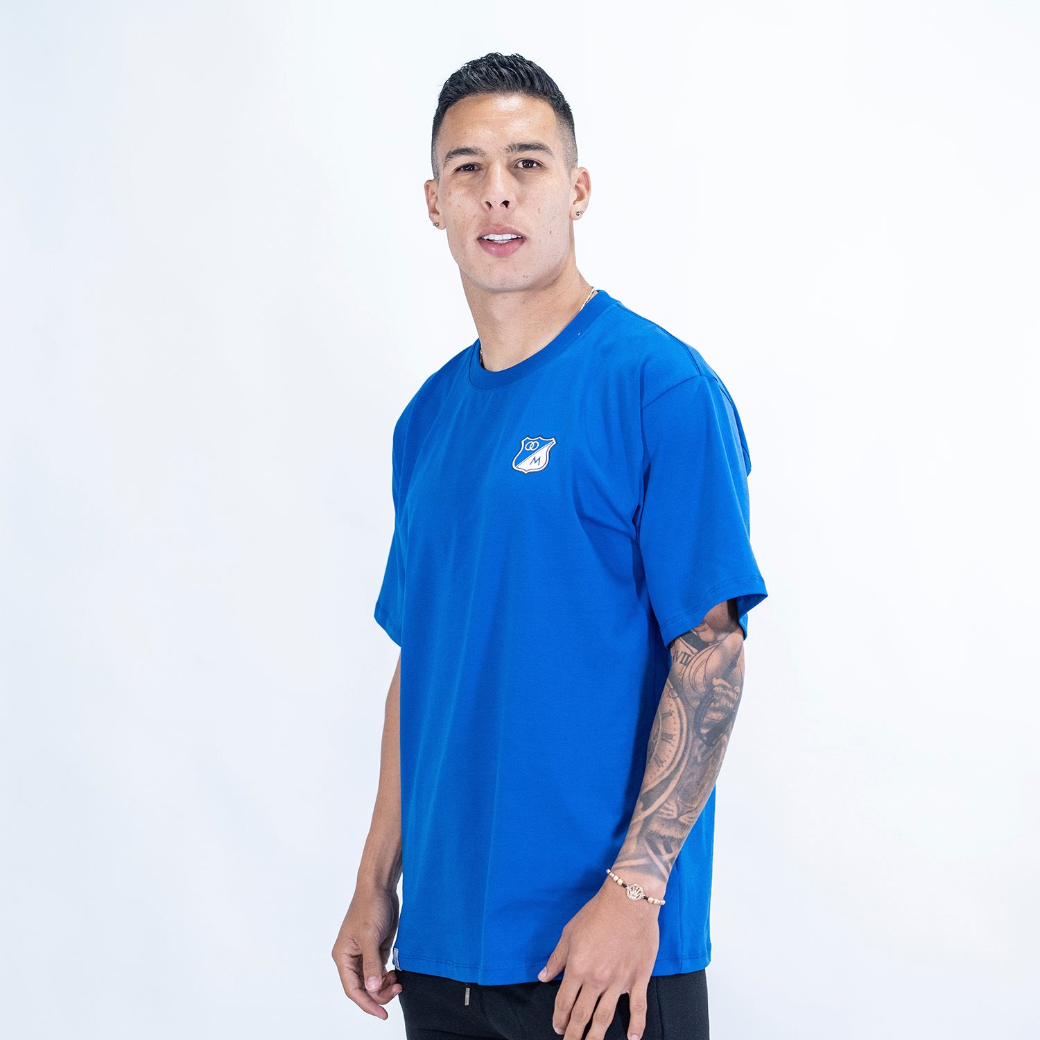 #AZUL_REY