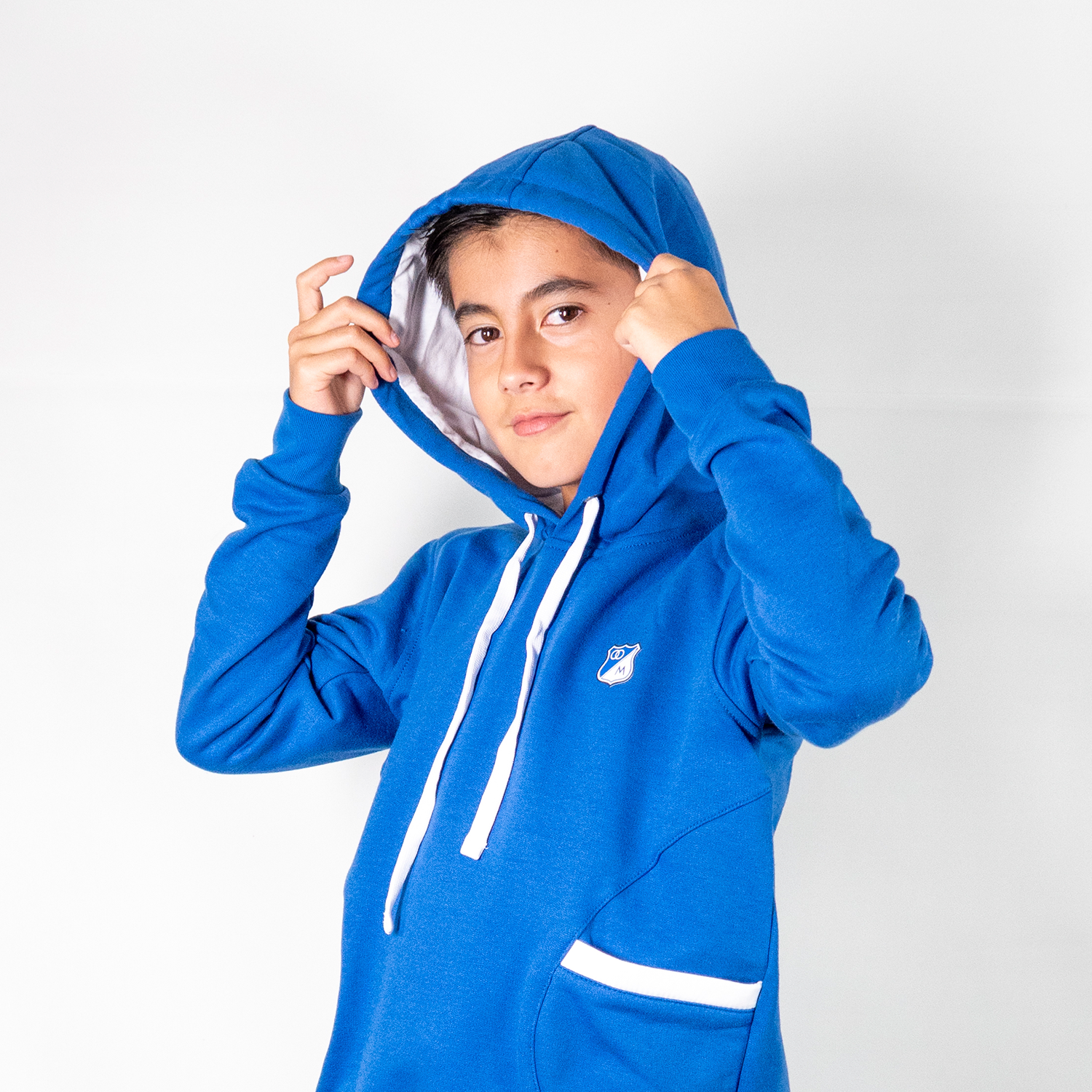 #AZUL_REY