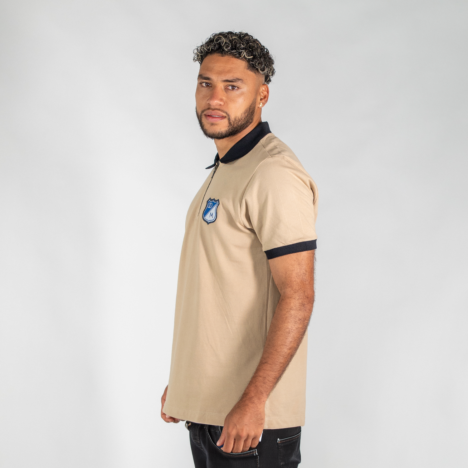 #BEIGE