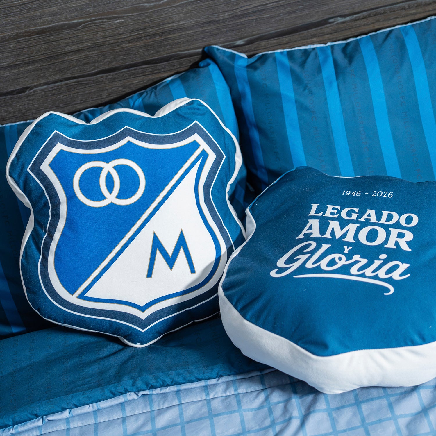 Cojín Silueta MFC