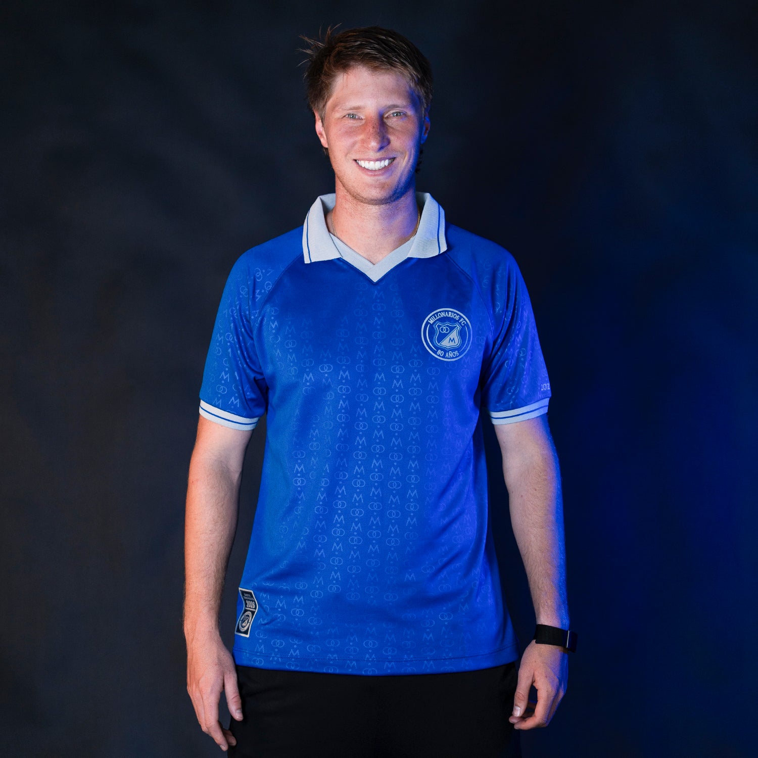 Kit Conmemorativa 80 Años Hombre MFC